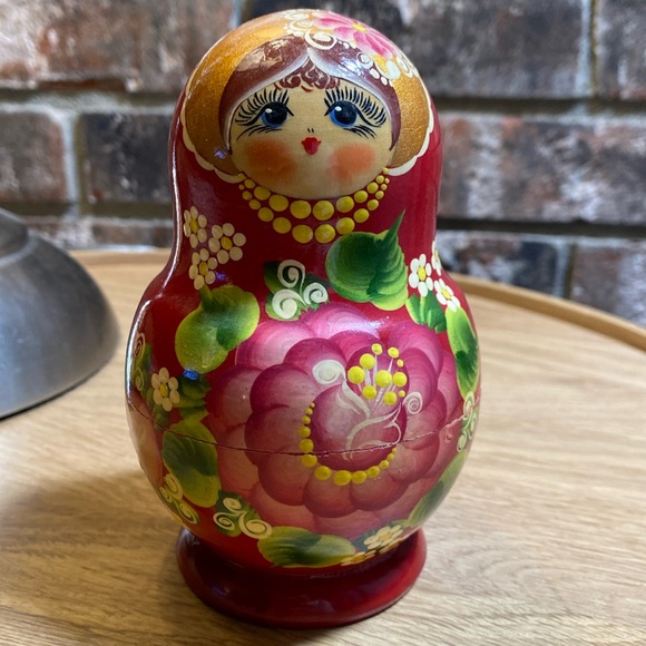 Russian Wooden Kachina Stacking dolls. Four stack in main doll. One flaw shown - Picture 1 of 11